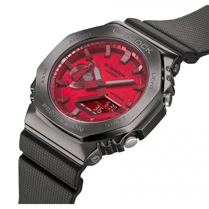 Часы Casio GM-2100B-4A, Черный-Красный