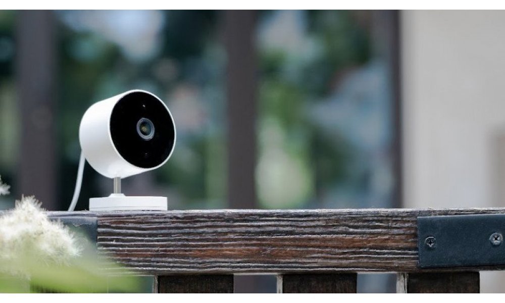 Xiaomi выпустила всепогодную камеру наблюдения Outdoor Camera AW200 для России