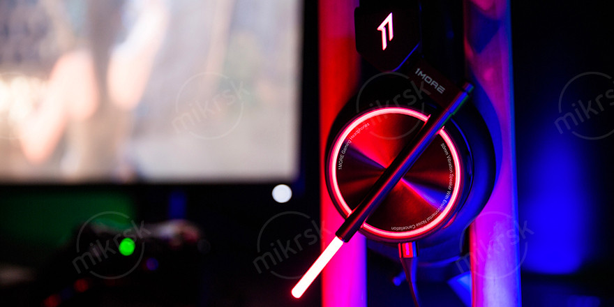 Игровые наушники 1MORE Spearhead VR Over-Ear Gaming Headphones