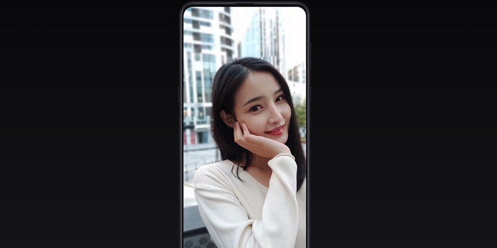 Смартфон Xiaomi Mi Mix 3 селфи девушки